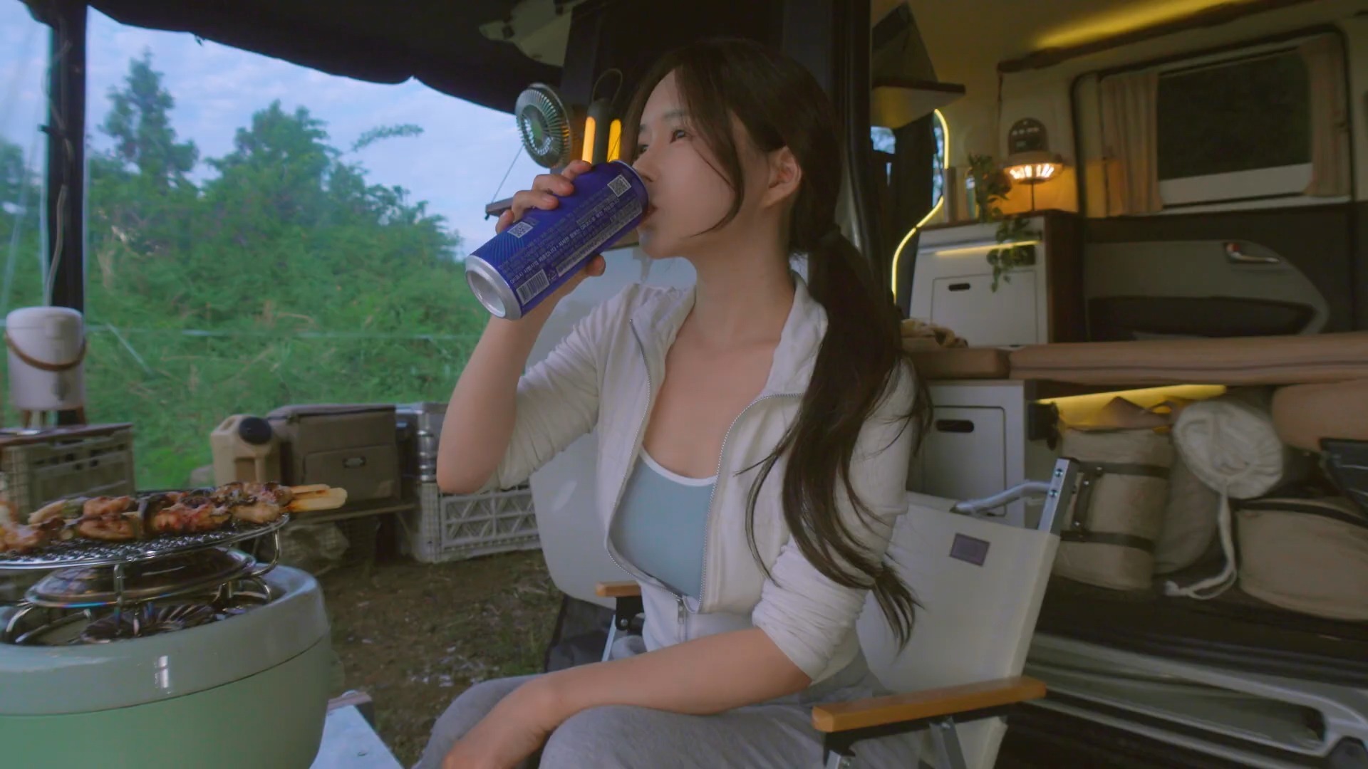 习近平就尼日利亚前总统布哈里逝世向尼日利亚总统提努布致唁电